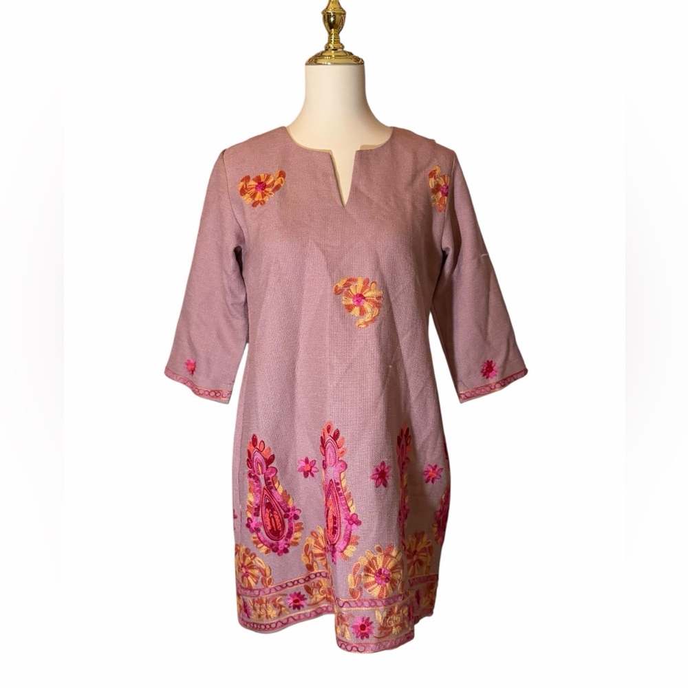 NWT Walker & Wade Embroidered Pink Mini Dress Notch Neck Size XS Beach Resort